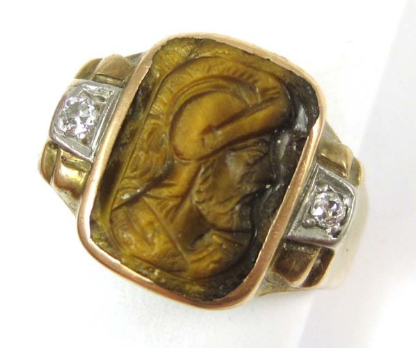 MAN'S TIGER'S EYE CAMEO AND DIAMOND