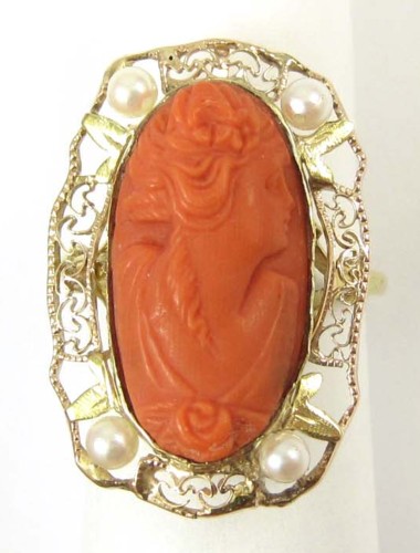 CAMEO PEARL AND TEN KARAT GOLD