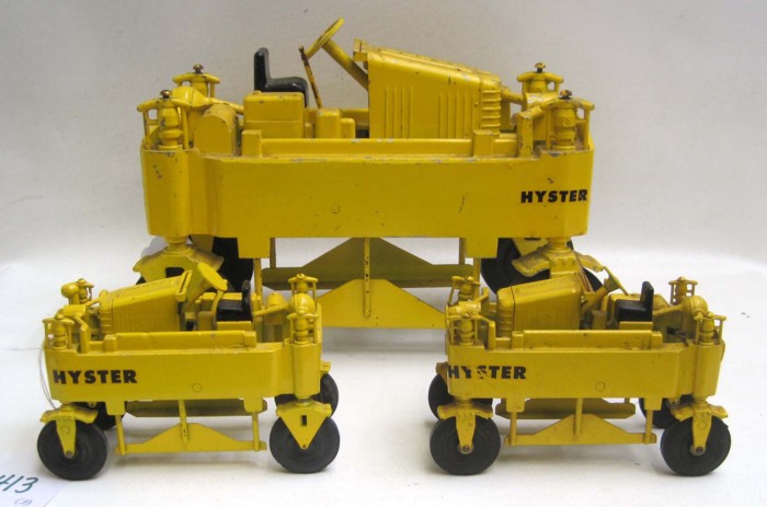 THREE HYSTER-DRUGE DIECAST METAL STRADDLE