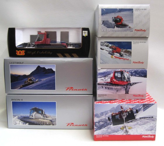 SEVEN DIECAST SCALE MODELS OF SNOW