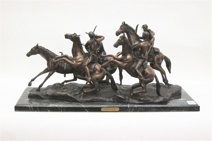 WESTERN FIGURAL BRONZE SCULPTURE The