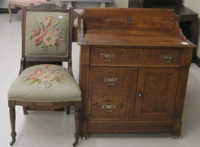 VICTORIAN WASHSTAND AND SIDE CHAIR 16f94f