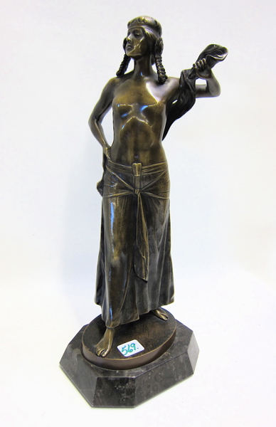 BRONZE FIGURE OF WOMAN STANDING 16f9a6