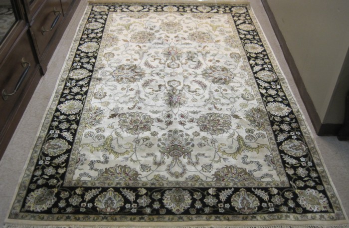 HAND KNOTTED ORIENTAL CARPET Persian 16fa02