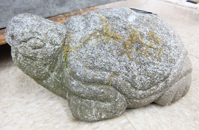 CHINESE GRANITE GARDEN TURTLE hand 16fabc