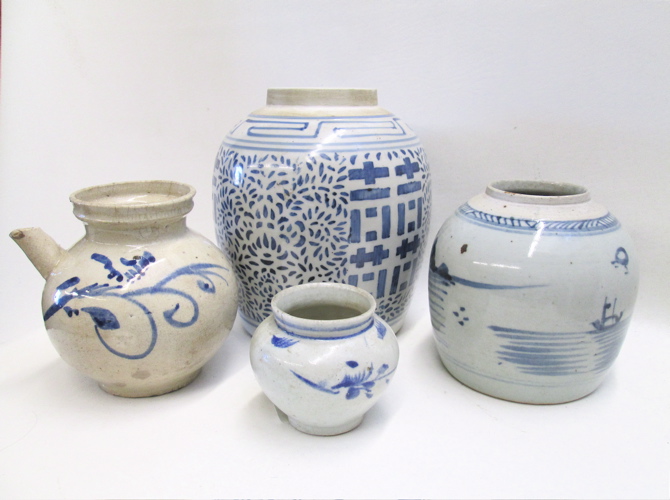 FOUR ASIAN BLUE AND WHITE PORCELAINS: