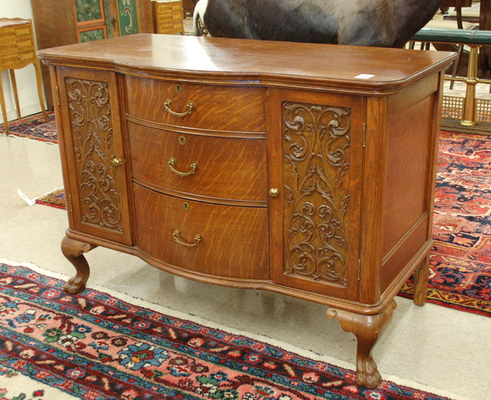 LATE VICTORIAN CARVED OAK BUFFET American