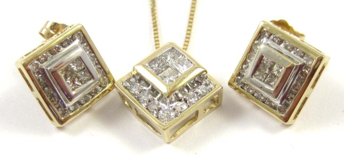 THREE ARTICLES OF DIAMOND JEWELRY