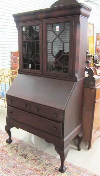 CHIPPENDALE REVIVAL MAHOGANY SECRETARY 16fb7f