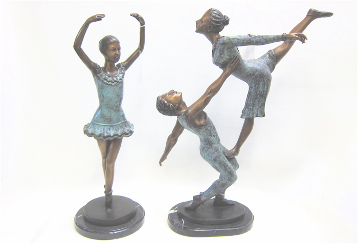 TWO POLYCHROME FIGURAL BRONZE SCULPTURES  16fbfe