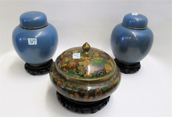 TWO CHINESE CLOISONNE JARS AND 16fc11