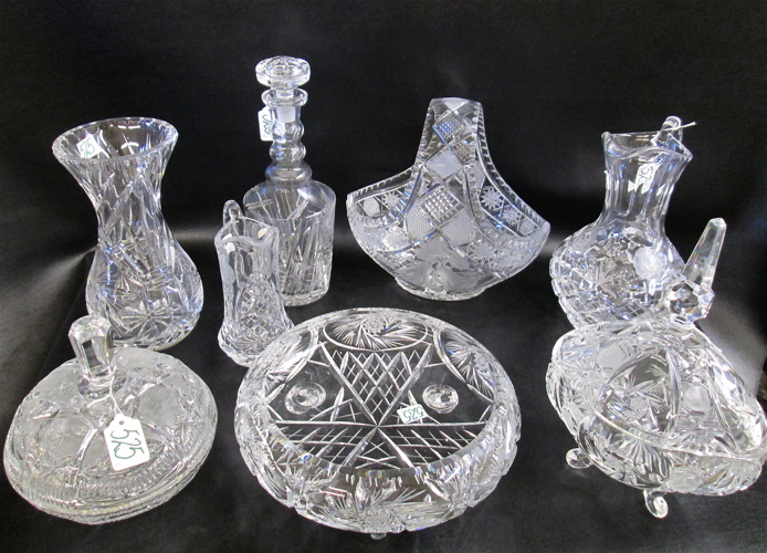 EIGHT ASSORTED CUT CRYSTAL TABLEWARE  16fcac