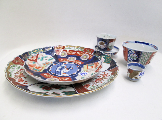 SIX JAPANESE IMARI PORCELAINS: