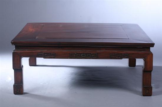 CHINESE ROSEWOOD LOW TABLE The 16fe21