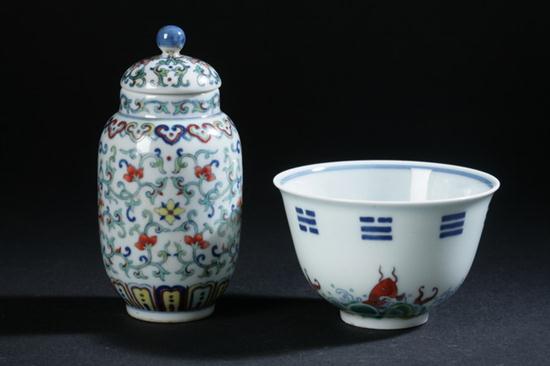 CHINESE DOUCAI FORCELAIN JAR AND 16ffab