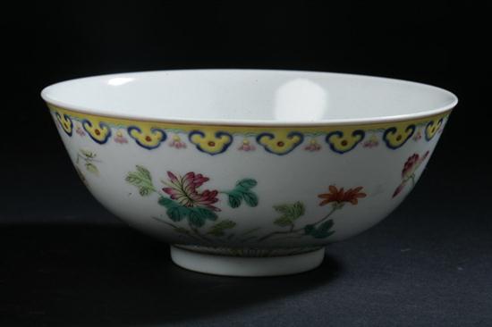 CHINESE FAMILLE ROSE PORCELAIN 16ffb7