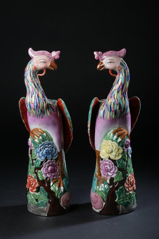 PAIR CHINESE FAMILLE ROSE PORCELAIN 16ffc4