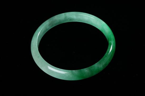 CHINESE GREEN JADE BANGLE 2 16fffc