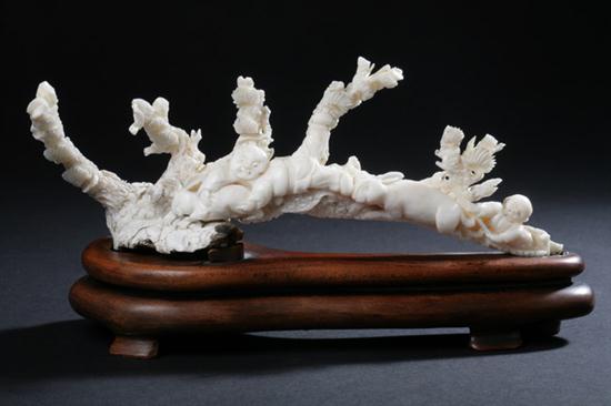 CHINESE WHITE CORAL CARVING OF 17001f