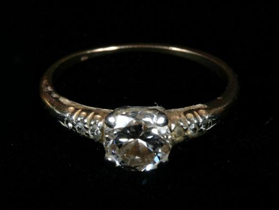 LADY S GOLD AND DIAMOND ENGAGEMENT 1700ba