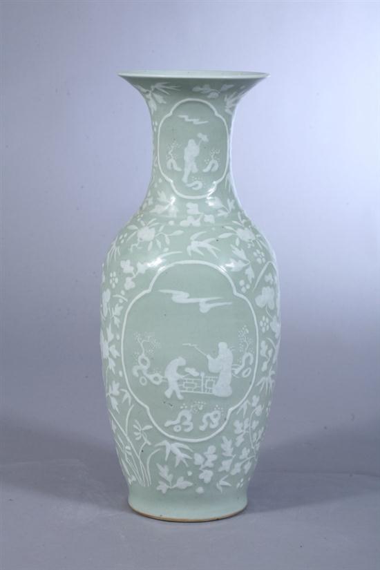 CHINESE WHITE AND CELADON PORCELAIN
