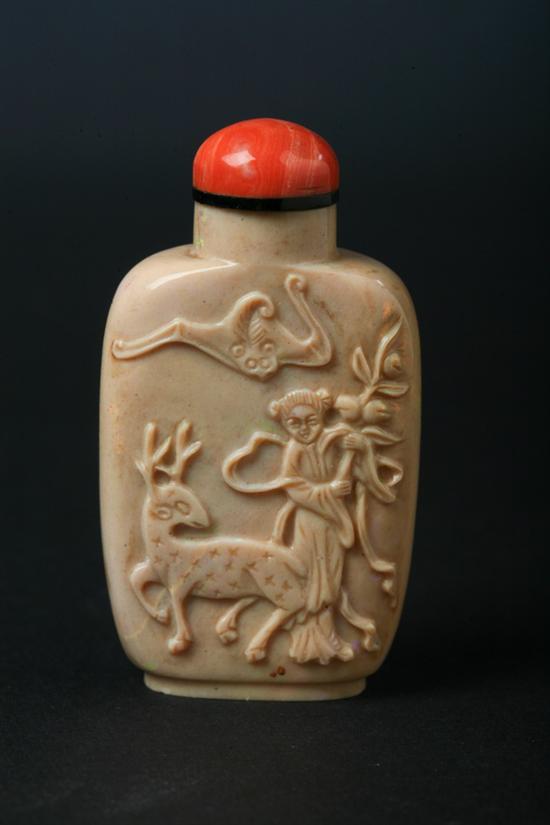 CHINESE OPAL SNUFF BOTTLE 19th 170238