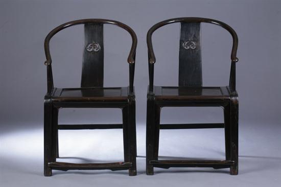 PAIR CHINESE LACQUERED ELMWOOD 170275