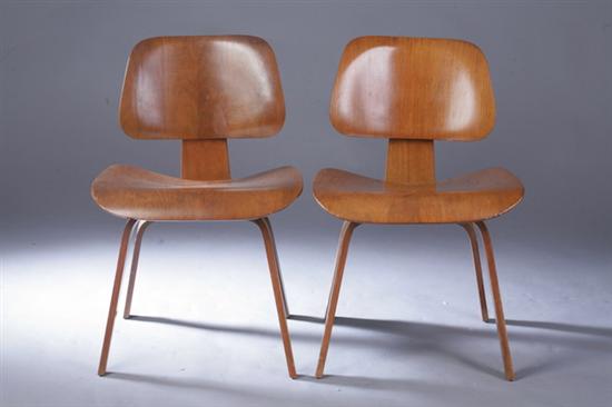 PAIR CHARLES AND RAY EAMES ASH 170347