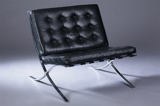 MIES VAN DER ROHE CHROME AND BLACK LEATHER 170341
