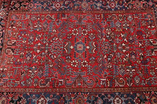 HERIZ RUG. - 6 ft. 6 ins. x 8 ft.