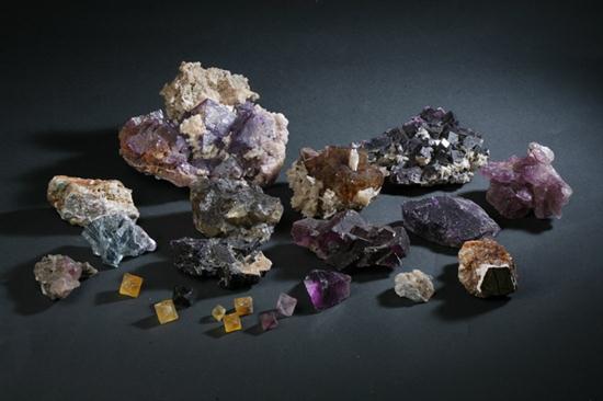 COLLECTION FLUORITE MINERALS Including 1703a2