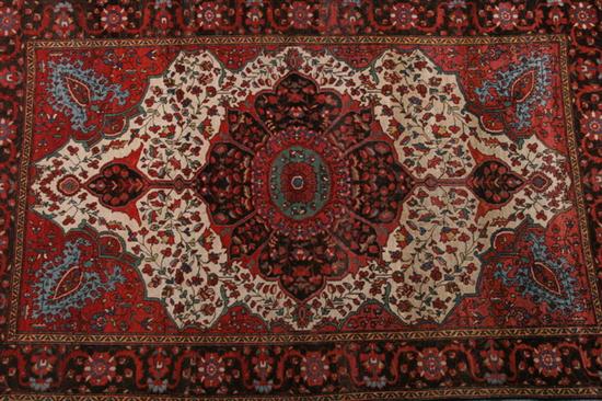 FEREGHAN RUG. - 4 ft. 7 in. x 7