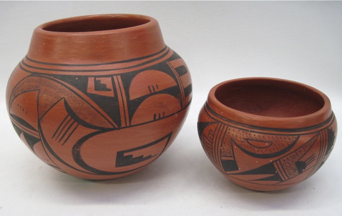 TWO HOPI PUEBLO INDIAN POTS the 1705be