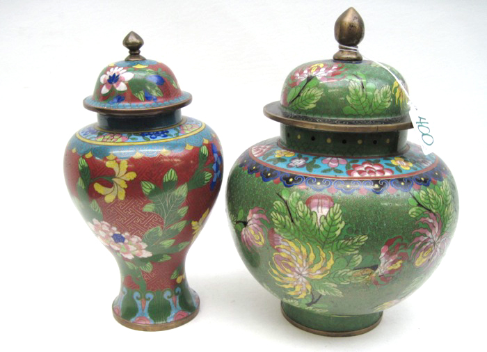 TWO CHINESE CLOISONNE GINGER JARS 170672