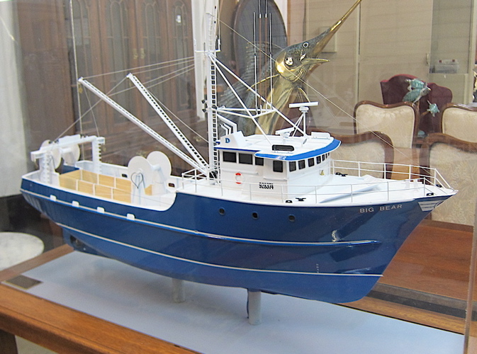 MARITIME INDUSTRY SHIP MODEL ''Big