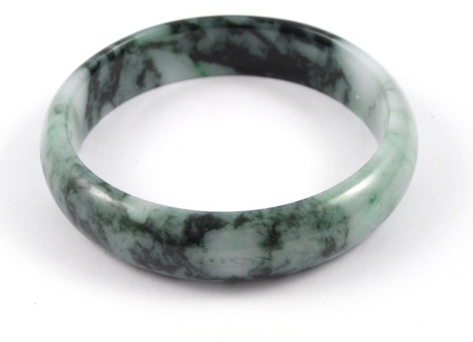 CHINESE GREEN JADE BANGLE round 1706b1