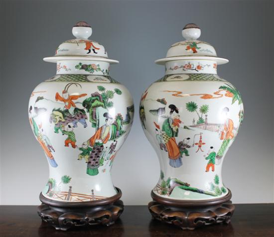 A pair of large Chinese famille
