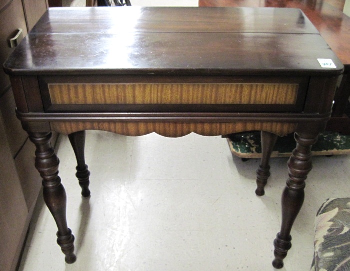 WALNUT AND MAHOGANY SPINET DESK American