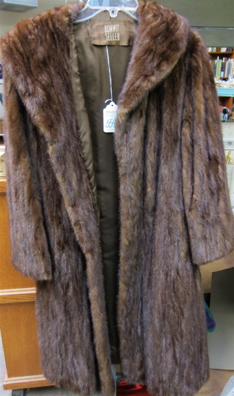 LADY'S MINK COAT having brown fur