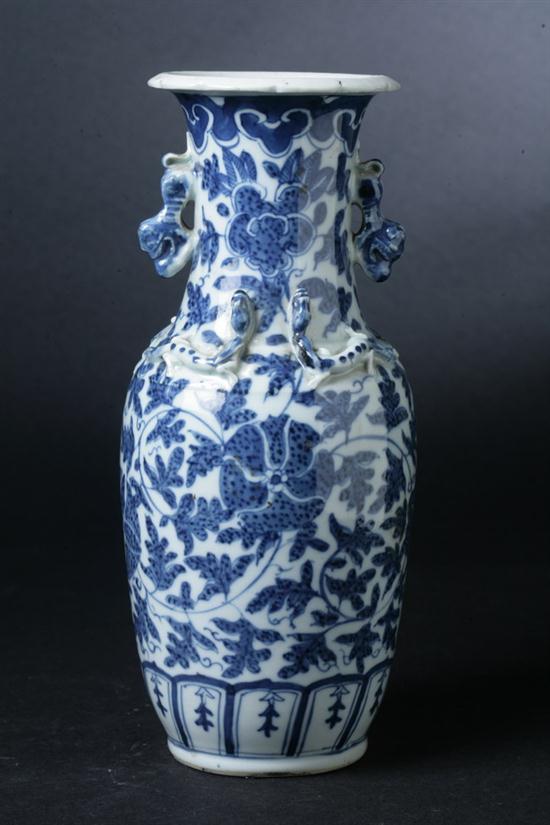CHINESE BLUE AND WHITE PORCELAIN 16e6f3
