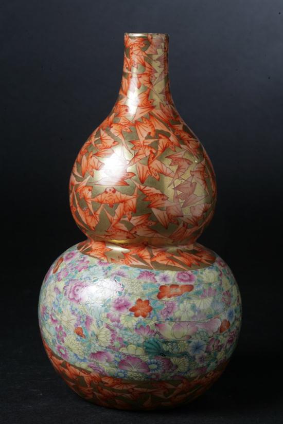 CHINESE FAMILLE ROSE PORCELAIN 16e714