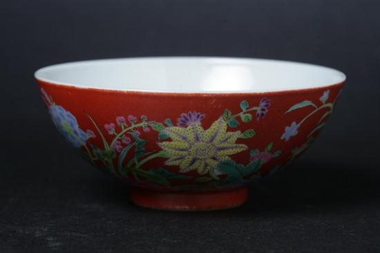 CHINESE FAMILLE ROSE PORCELAIN 16e718