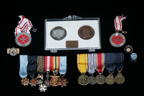 COLLECTION OF WORLD WAR II MEDALS