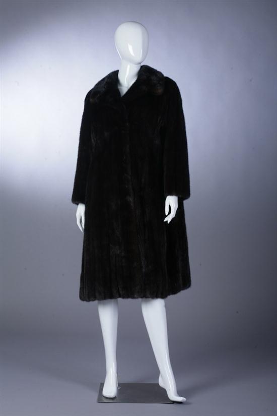 SWEDISH BROWN MINK FULL-LENGTH COAT.