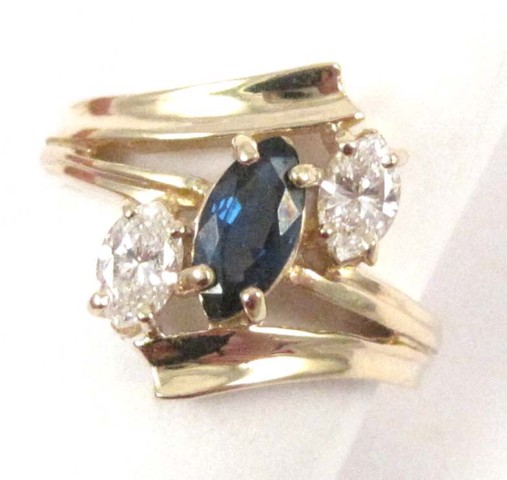 SAPPHIRE DIAMOND AND YELLOW GOLD