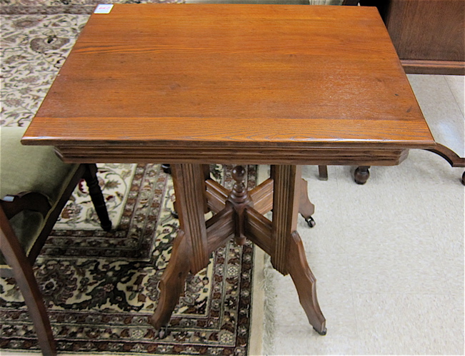 VICTORIAN ASH LAMP TABLE Eastlake design