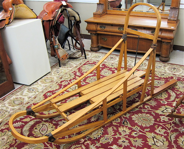 TRADITIONAL STYLE ALASKAN DOG SLED of