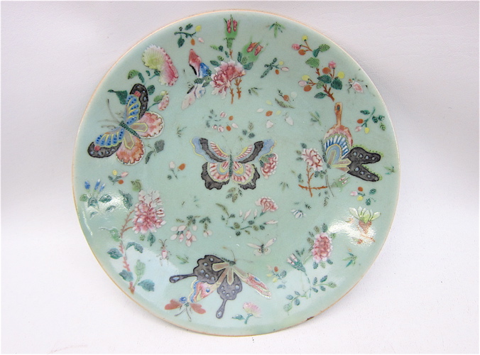 CHINESE FAMILE VERTE PORCELAIN PLATE