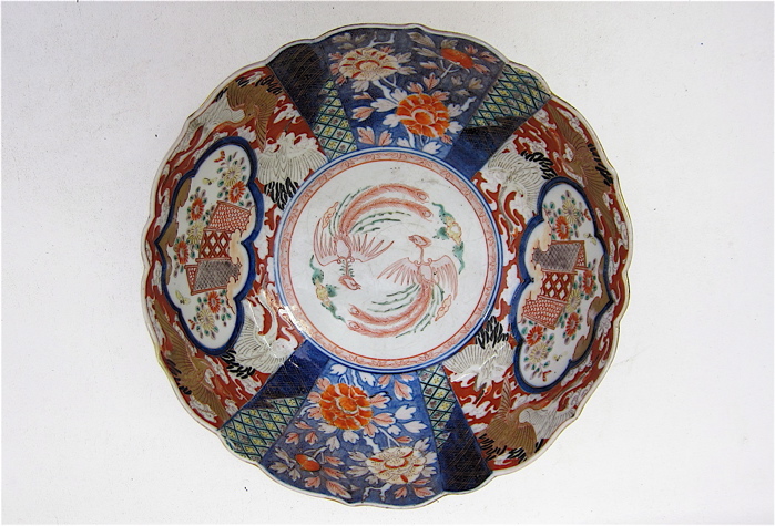 JAPANESE IMARI PORCELAIN CENTER 16ea69