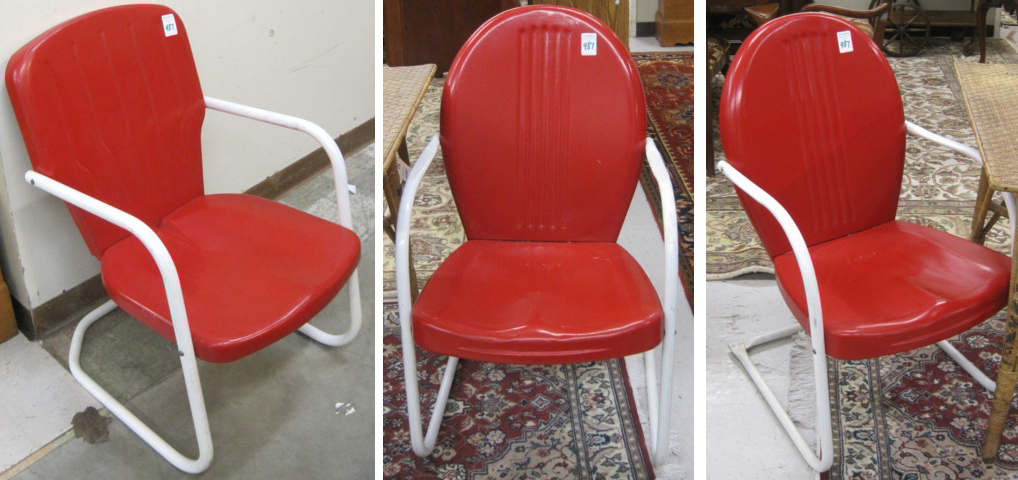 THREE VINTAGE METAL YARD CHAIRS 16eaaa